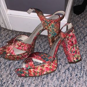 Flower Pattern Platform Heels